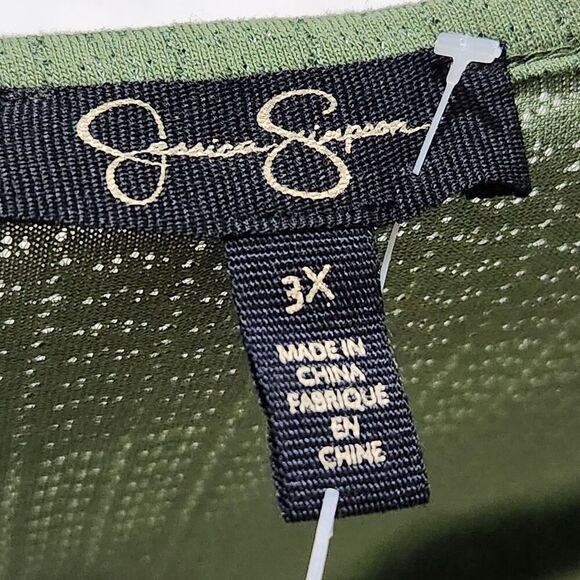 Jessica Simpson Longsleeve Top Size 3X Green Sheer Ringtone Buttons.  New - Picture 9 of 12